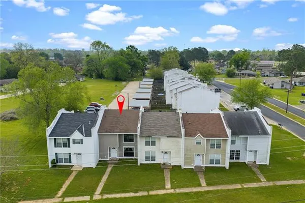 $197,000 | 623 Woodyard Drive, Unit 2, Natchitoches, LA 71457