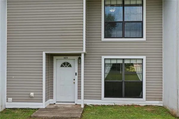 $197,000 | 623 Woodyard Drive, Unit 2, Natchitoches, LA 71457