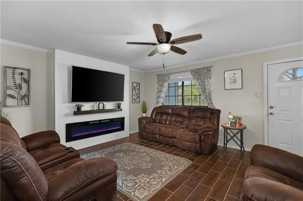 $197,000 | 623 Woodyard Drive, Unit 2, Natchitoches, LA 71457