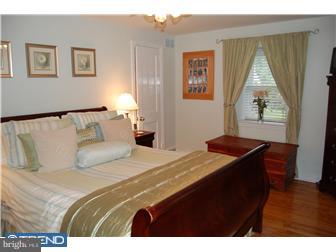 246 Franklin Avenue Springfield, PA 19064 - Photo 8 of 12 Bedroom - Main