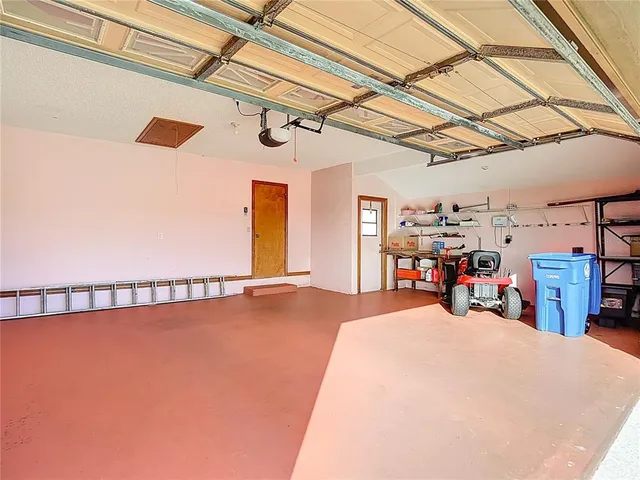 $365,000 | 133 Canby Circle, Spring Hill, FL 34606