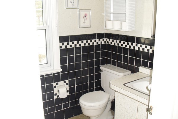 306 Granby Road South Hadley, MA 01075 - Photo 12 of 16 Gallery Image 12