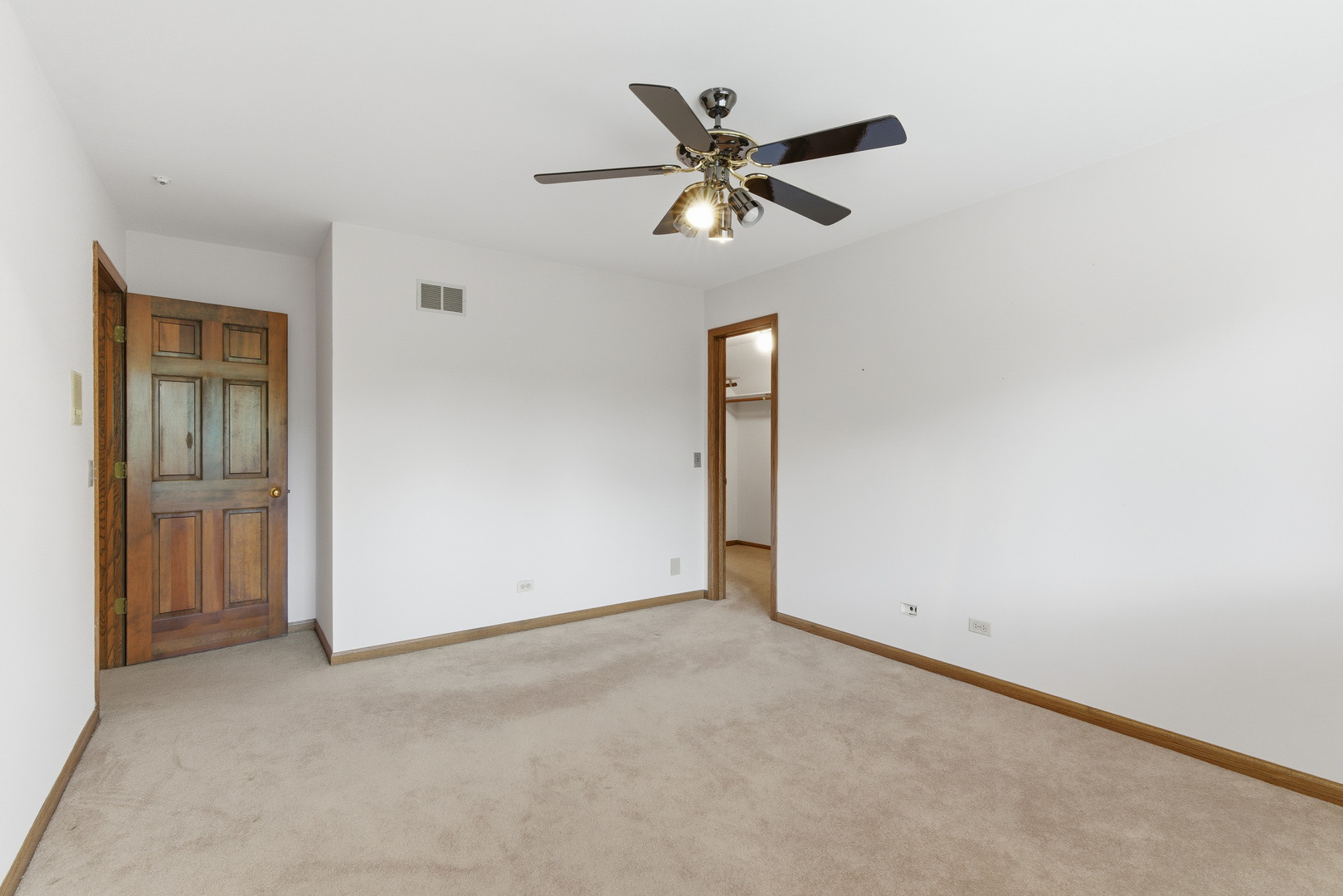 8261 Lake Ridge Drive Burr Ridge, IL 60527 - Photo 34 of 66 Gallery Image 34