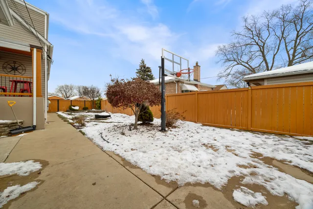 $397,900 | 608 Morris Avenue, Bellwood, IL 60104