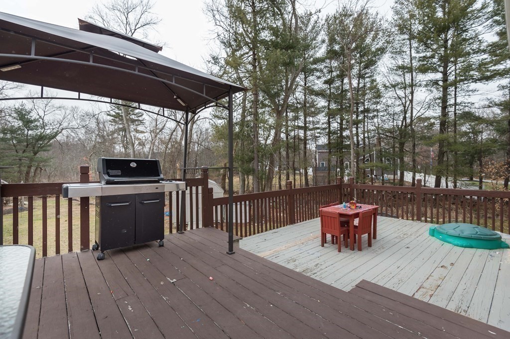10 Pinewood Road Wilmington, MA 01887 - Photo 30 of 31 Gallery Image 30