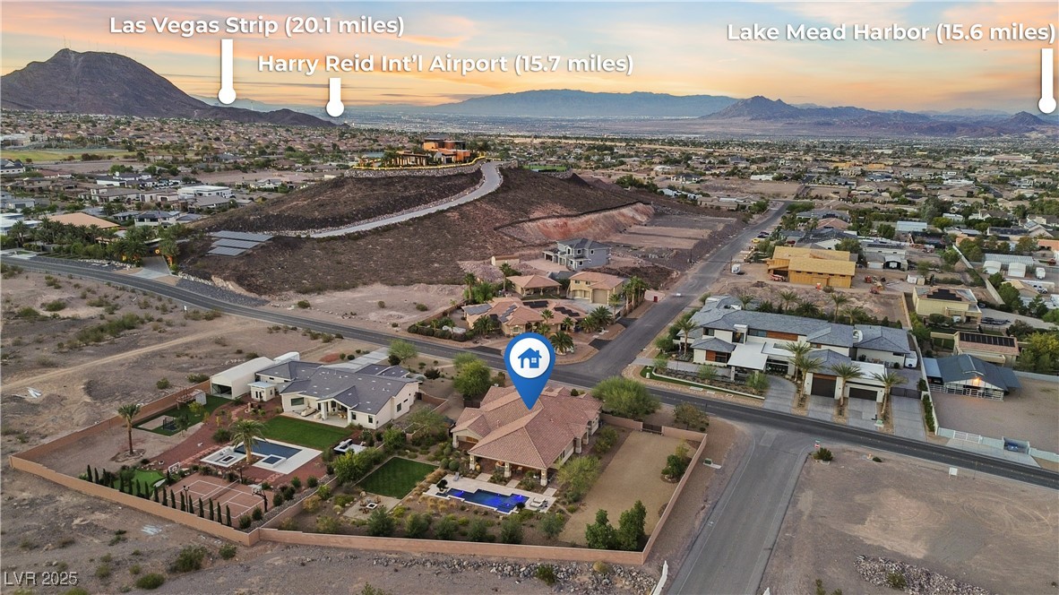 421 Foxhall Road Henderson, NV 89002 - Photo 5 of 79 Gallery Image 5
