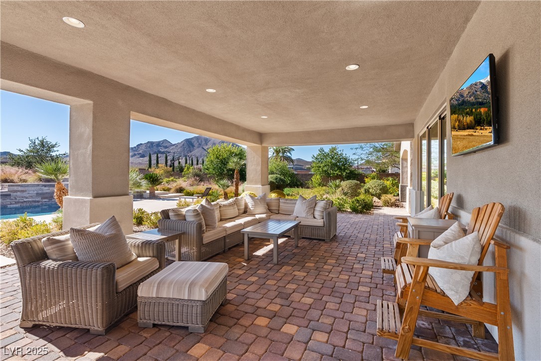 421 Foxhall Road Henderson, NV 89002 - Photo 60 of 79 Gallery Image 60