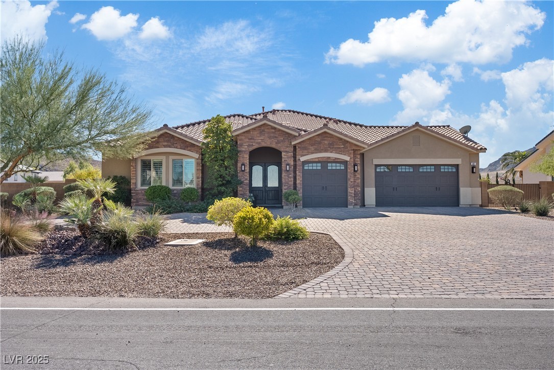 421 Foxhall Road Henderson, NV 89002 - Photo 9 of 79 Gallery Image 9