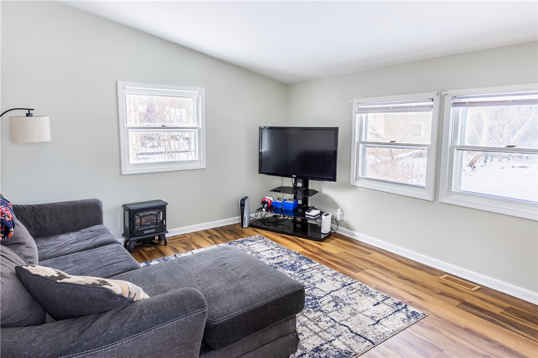 104 Sunset Drive Brighton, NY 14618 - Photo 12 of 20