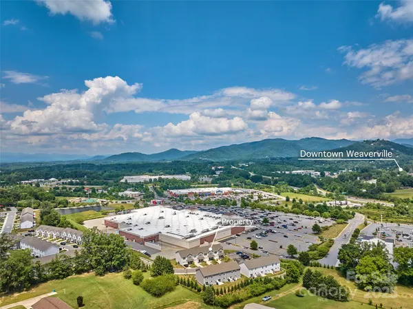 $333,000 | 64 Benedict Lane, Weaverville, NC 28787