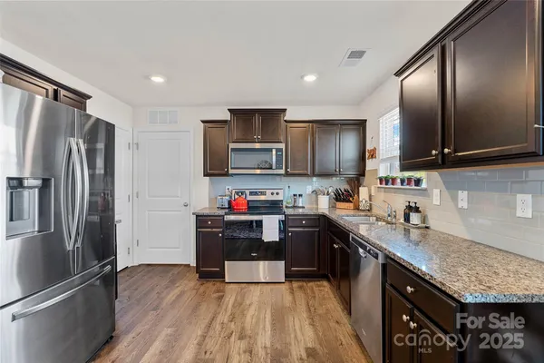 $333,000 | 64 Benedict Lane, Weaverville, NC 28787