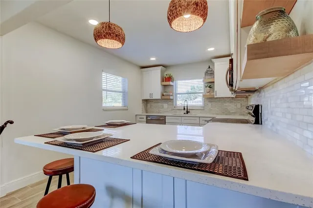 $399,900 | 509 11th Street Northwest, Largo, FL 33770