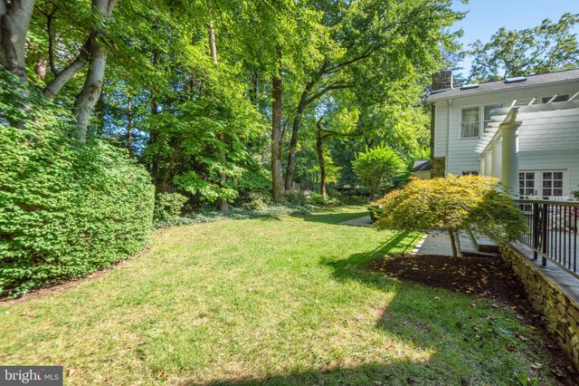 $2,500,000 | 1307 Daviswood Drive, McLean, VA 22102