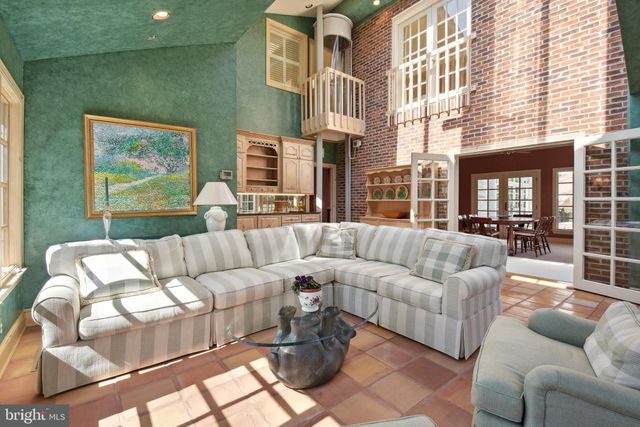 $2,500,000 | 1307 Daviswood Drive, McLean, VA 22102