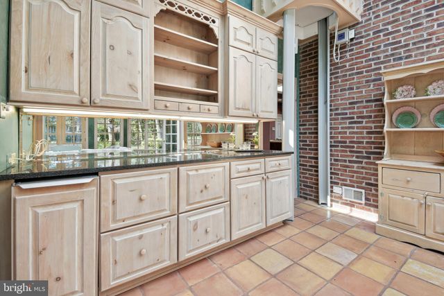 $2,500,000 | 1307 Daviswood Drive, McLean, VA 22102