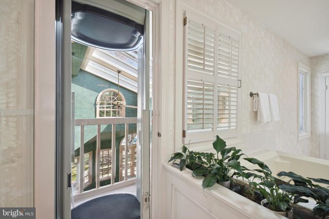 $2,500,000 | 1307 Daviswood Drive, McLean, VA 22102