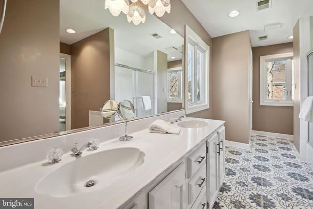 $2,500,000 | 1307 Daviswood Drive, McLean, VA 22102