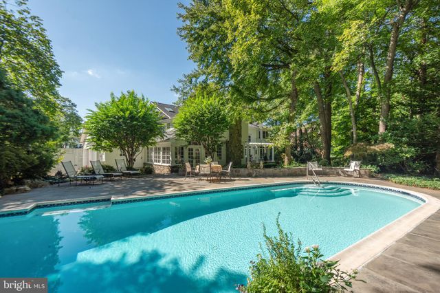 $2,500,000 | 1307 Daviswood Drive, McLean, VA 22102