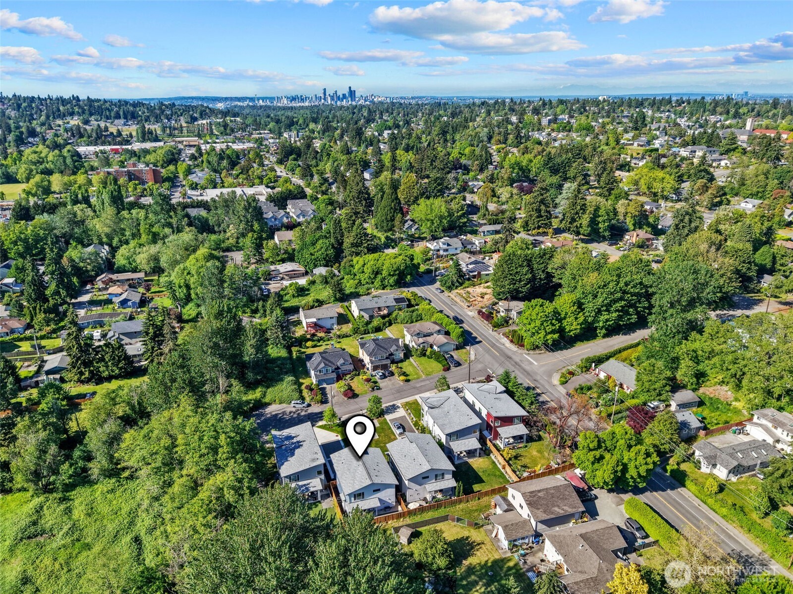2627 Southwest 100th Street Seattle, WA 98146 - Photo 34 of 34