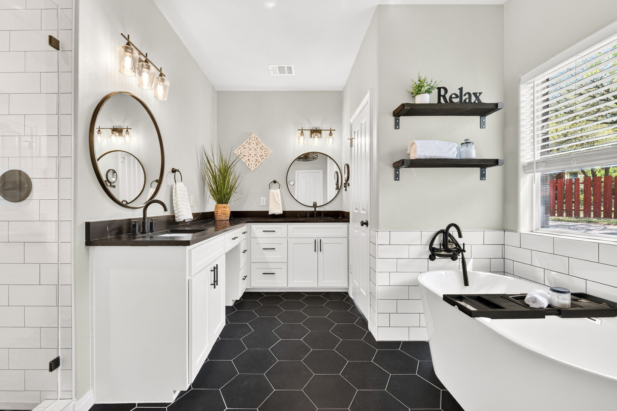 137 Ridgewood Cove Georgetown, TX 78633 - Photo 19 of 38