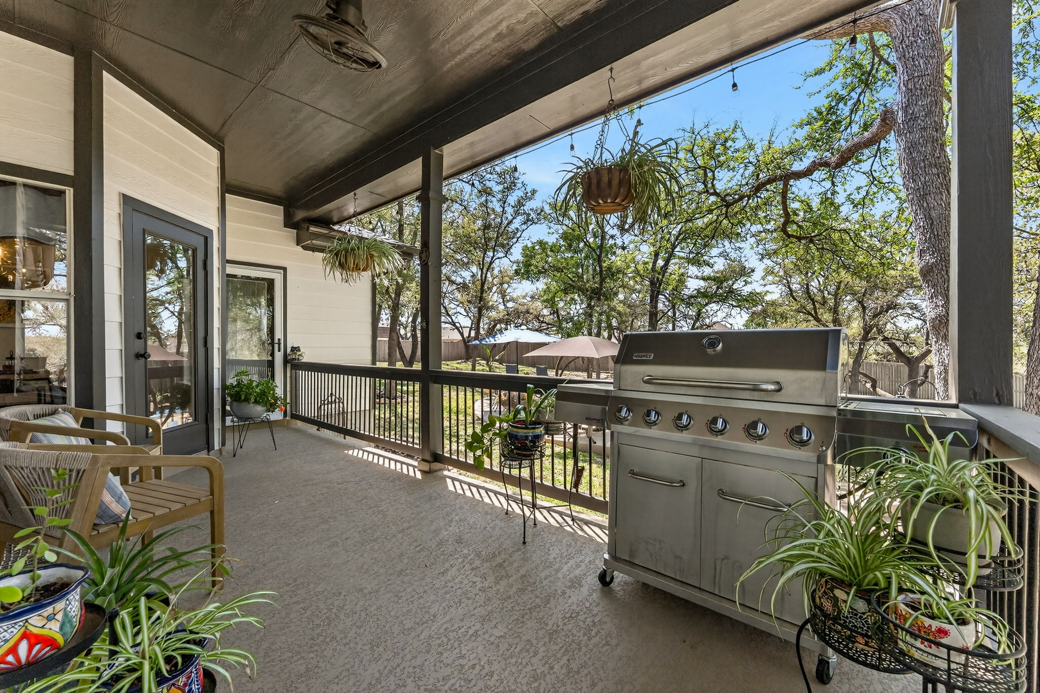 137 Ridgewood Cove Georgetown, TX 78633 - Photo 27 of 38