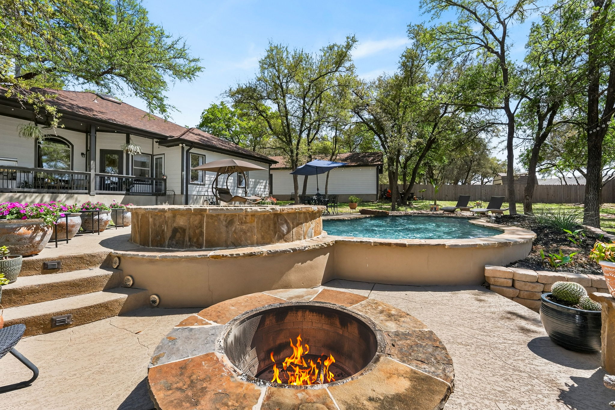 137 Ridgewood Cove Georgetown, TX 78633 - Photo 4 of 38