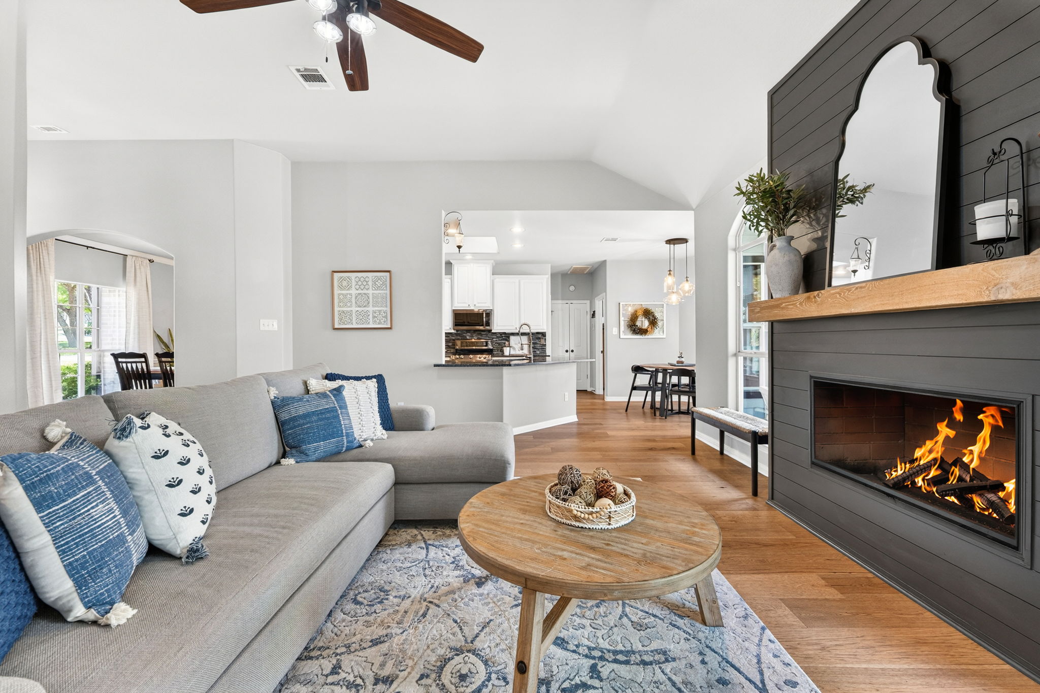 137 Ridgewood Cove Georgetown, TX 78633 - Photo 10 of 38