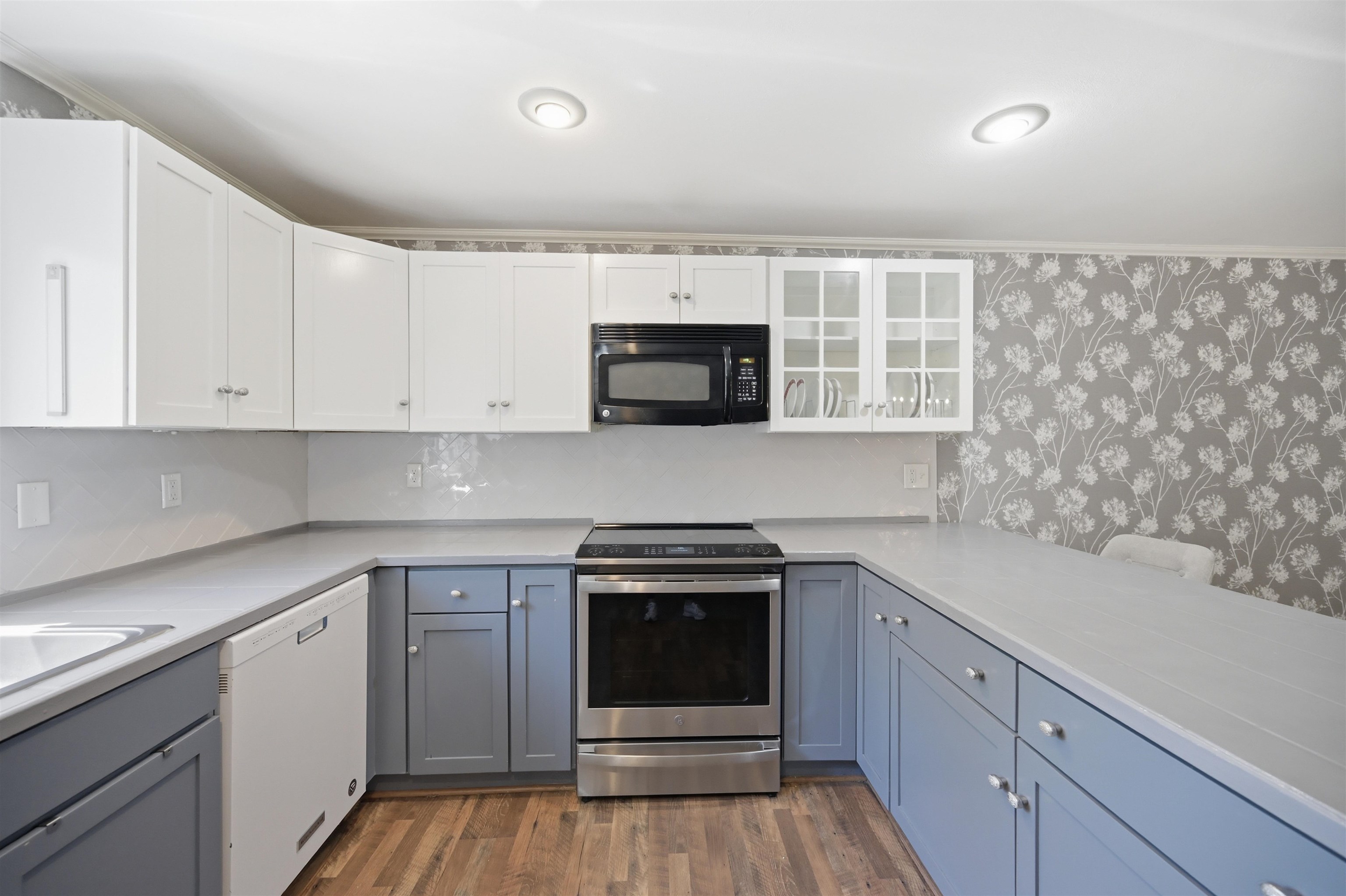 10 Hampton Towne Estates Hampton, NH 03842 - Photo 7 of 39