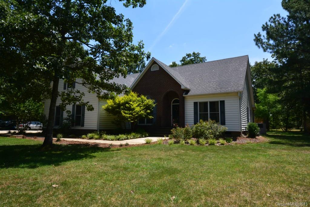 305 Rolling Ridge Road Rock Hill, SC 29730 - Photo 1 of 24 Gallery Image 1