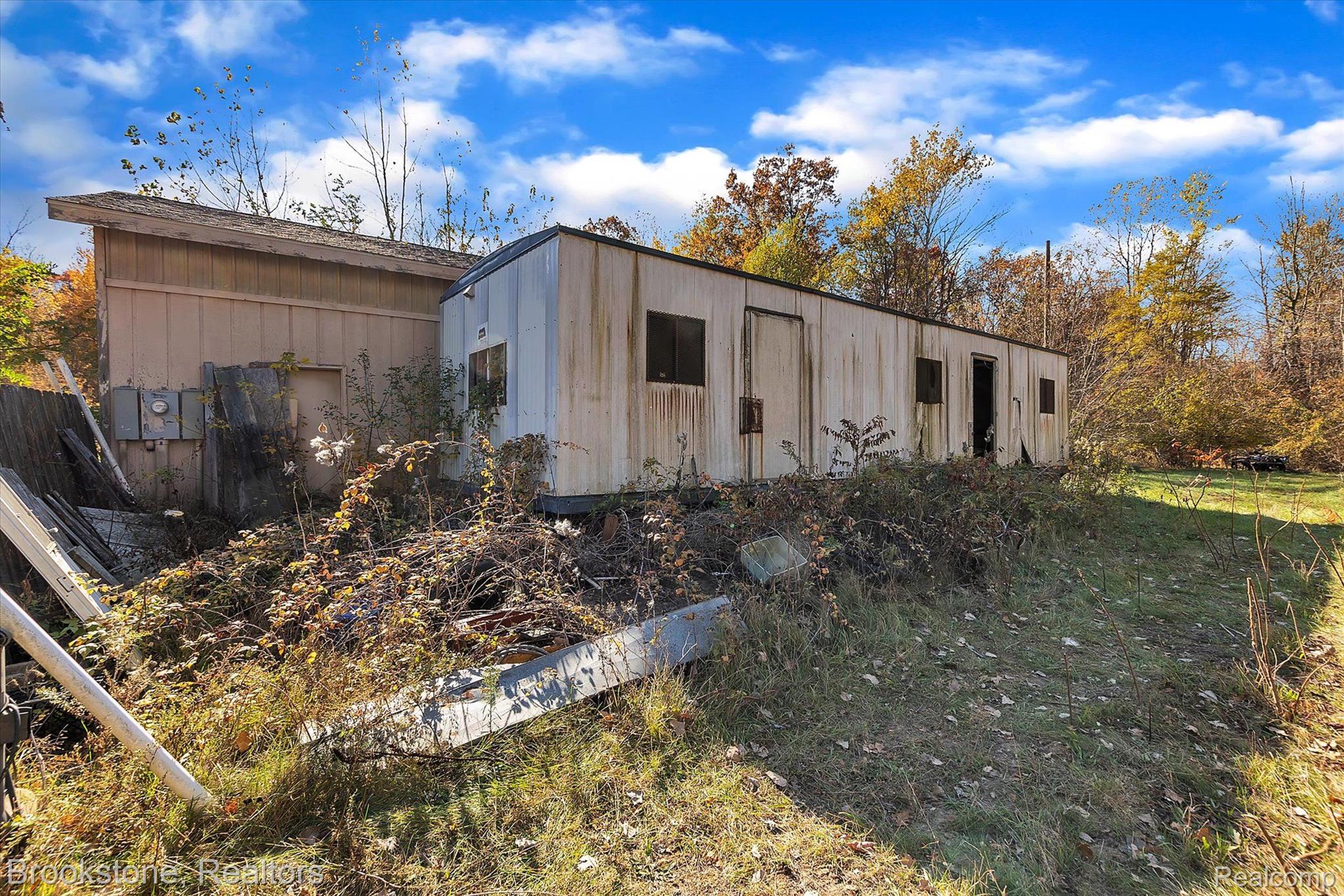26410 Haggerty Road New Boston, MI 48164 - Photo 40 of 42 Gallery Image 40