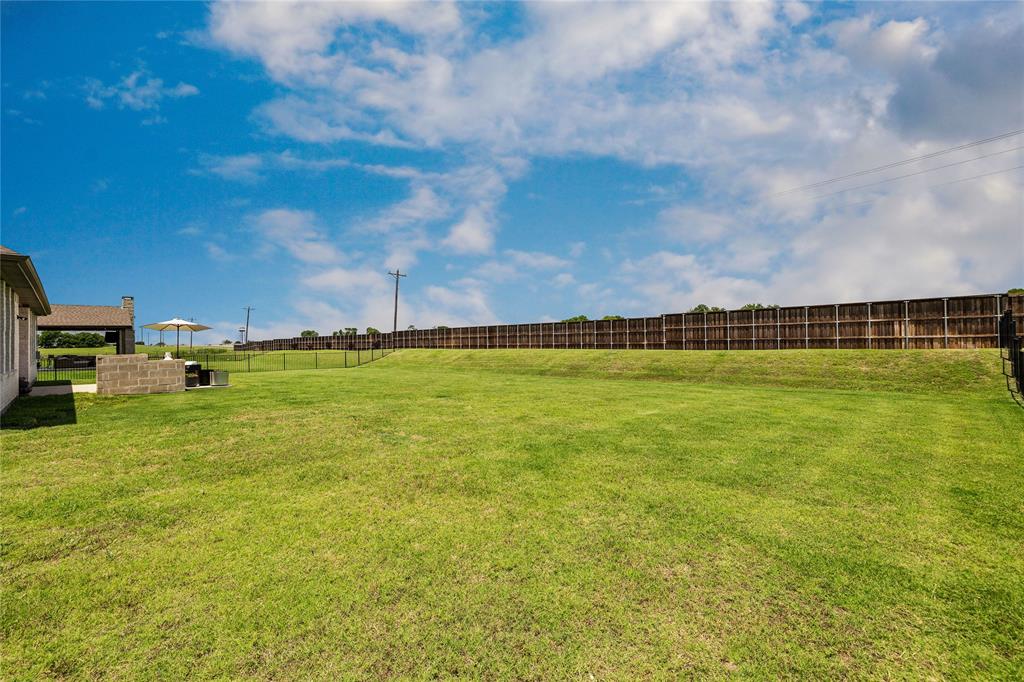1430 Shaker Hills Road Gunter, TX 75058 - Photo 31 of 32 a view of an ocean