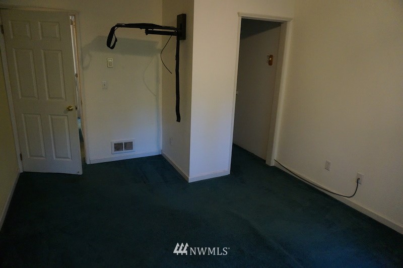 11603 Yoman Road Anderson Island, WA 98303 - Photo 11 of 16