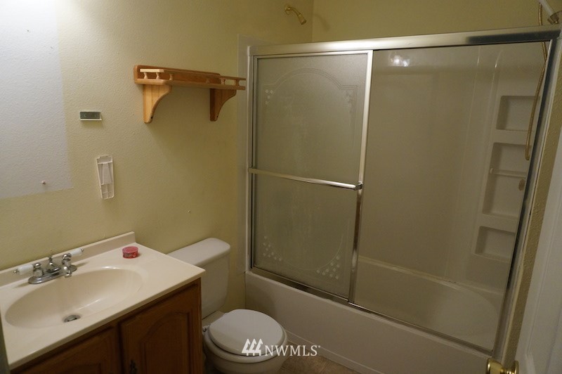 11603 Yoman Road Anderson Island, WA 98303 - Photo 15 of 16