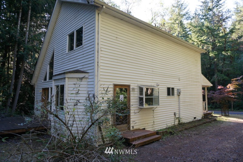 11603 Yoman Road Anderson Island, WA 98303 - Photo 4 of 16