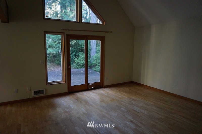 11603 Yoman Road Anderson Island, WA 98303 - Photo 6 of 16