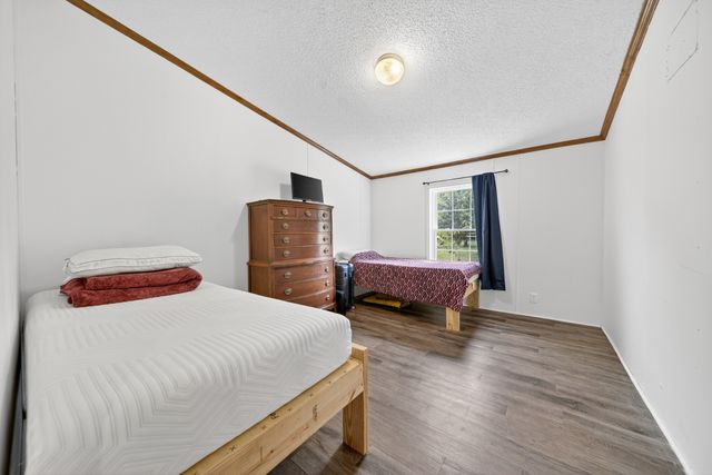 a view of a big room with an empty space