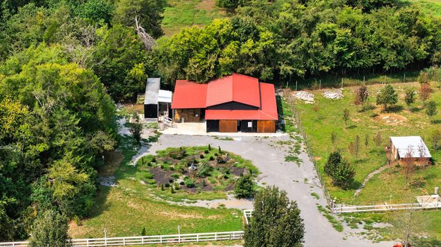 $850,000 | 2600 Round Hill Road, Lewisburg, TN 37091