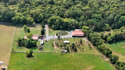$850,000 | 2600 Round Hill Road, Lewisburg, TN 37091