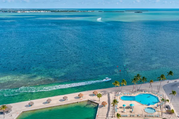 $409,000 | 701 Spanish Main Drive, Unit 140, Cudjoe, FL 33042