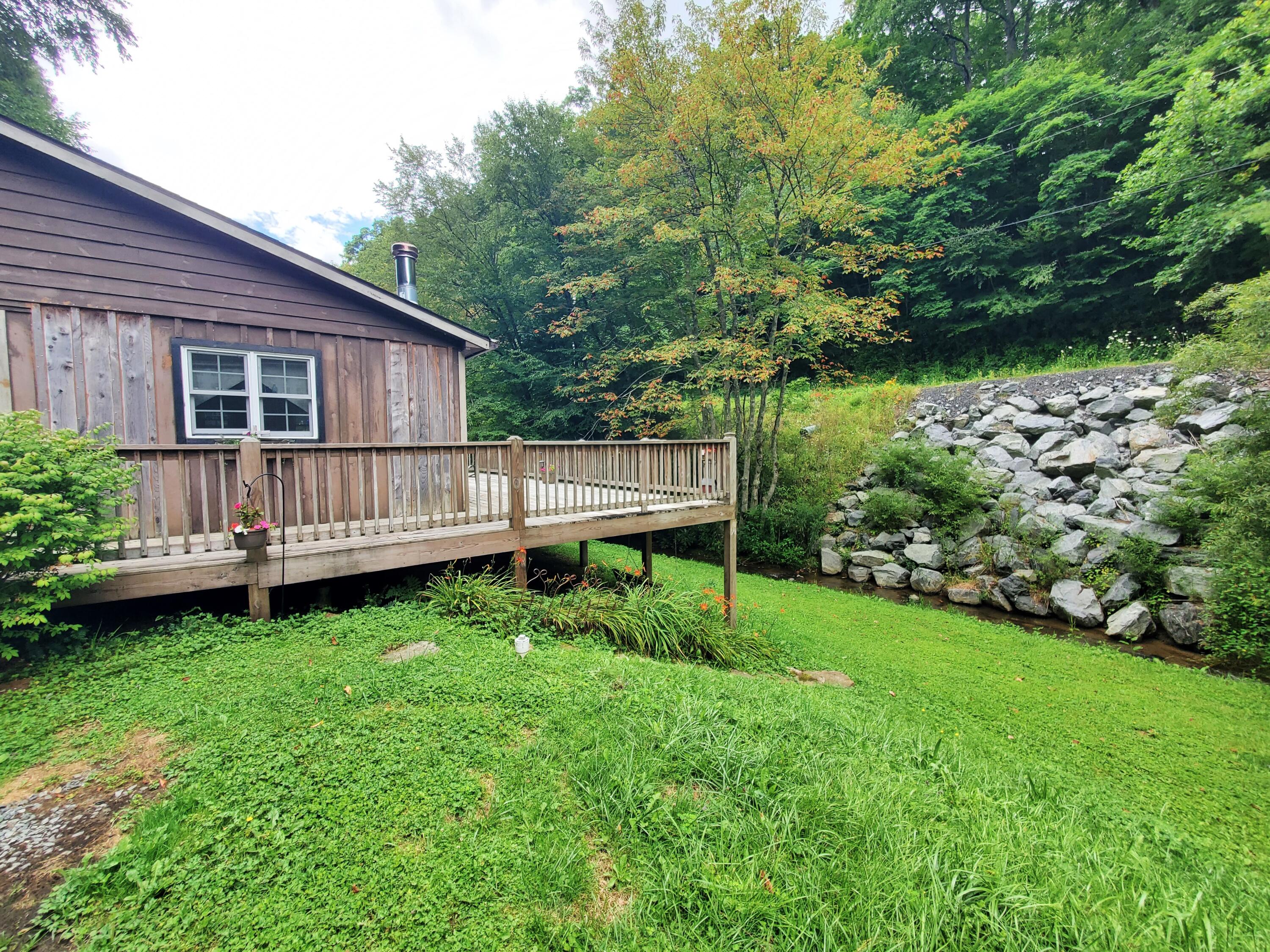 1571 Vale Road Newland, NC 28657 - Photo 57 of 61 20230811_162813