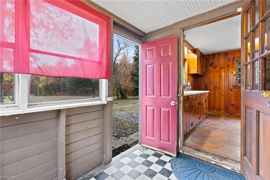 4922 McGee Road Walkertown, NC 27051 - Photo 12 of 25 Gallery Image 12