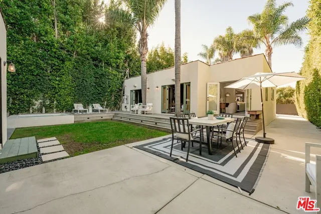 $2,999,000 | 430 North Flores Street, Los Angeles, CA 90048
