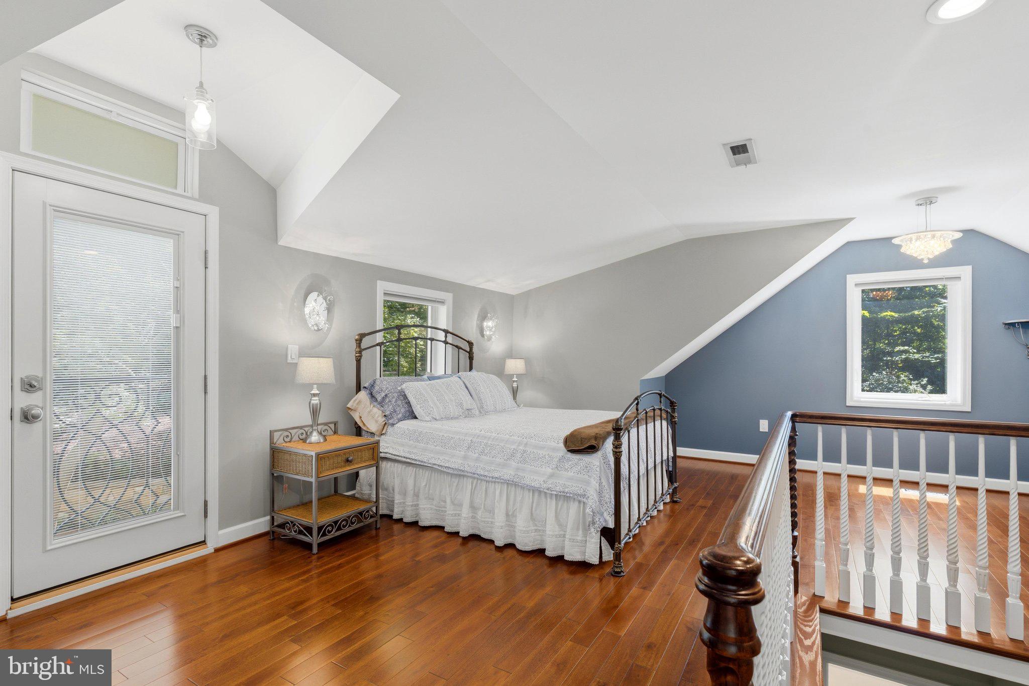 2617 South Arlington Ridge Road Arlington, VA 22202 - Photo 46 of 90 Gallery Image 46