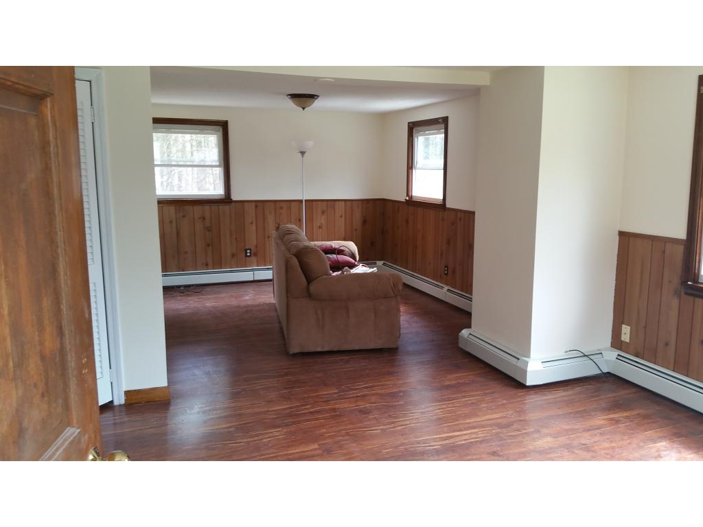 141 Goodhue Road Derry, NH 03038 - Photo 14 of 22
