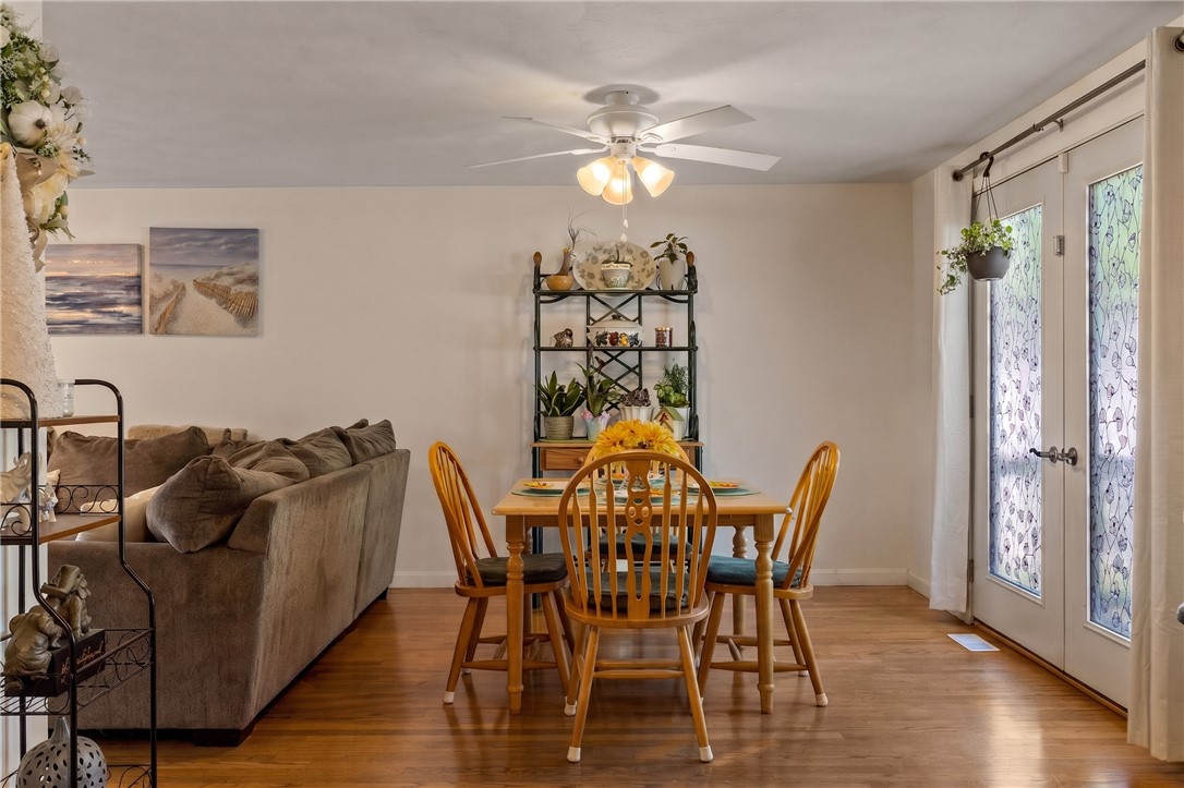 591 Sandy Lane Warwick, RI 02889 - Photo 13 of 47