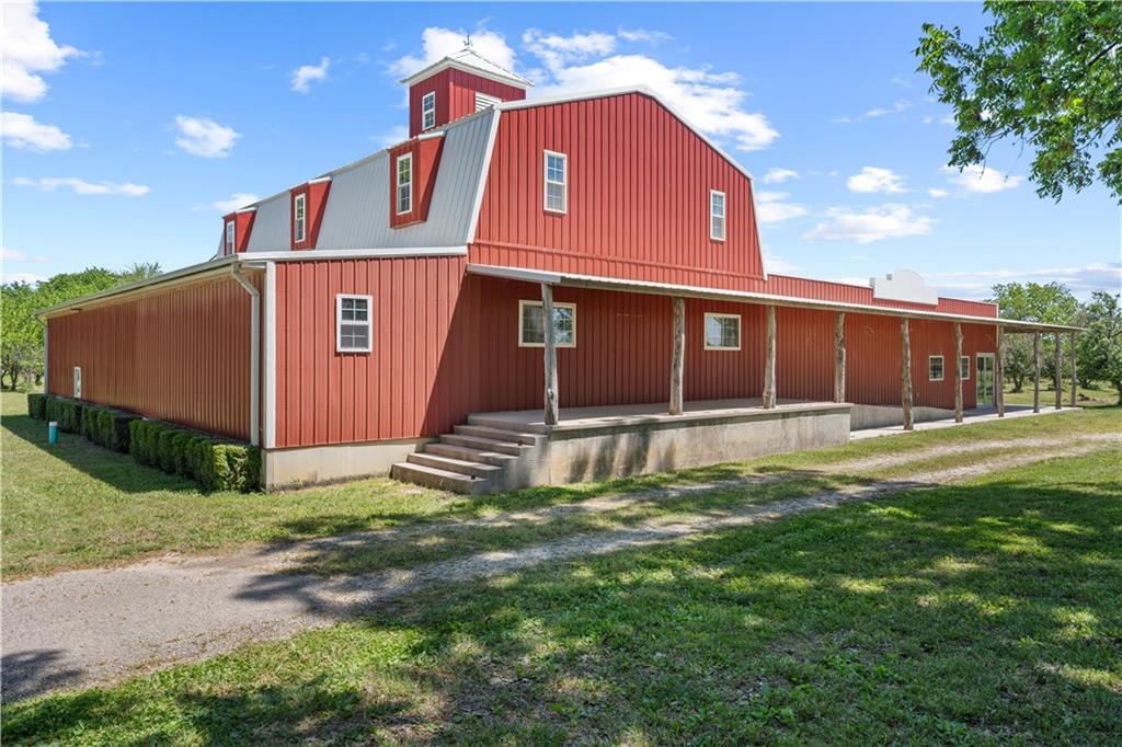 3800 120th Road Thayer, KS 66776 - Photo 33 of 99
