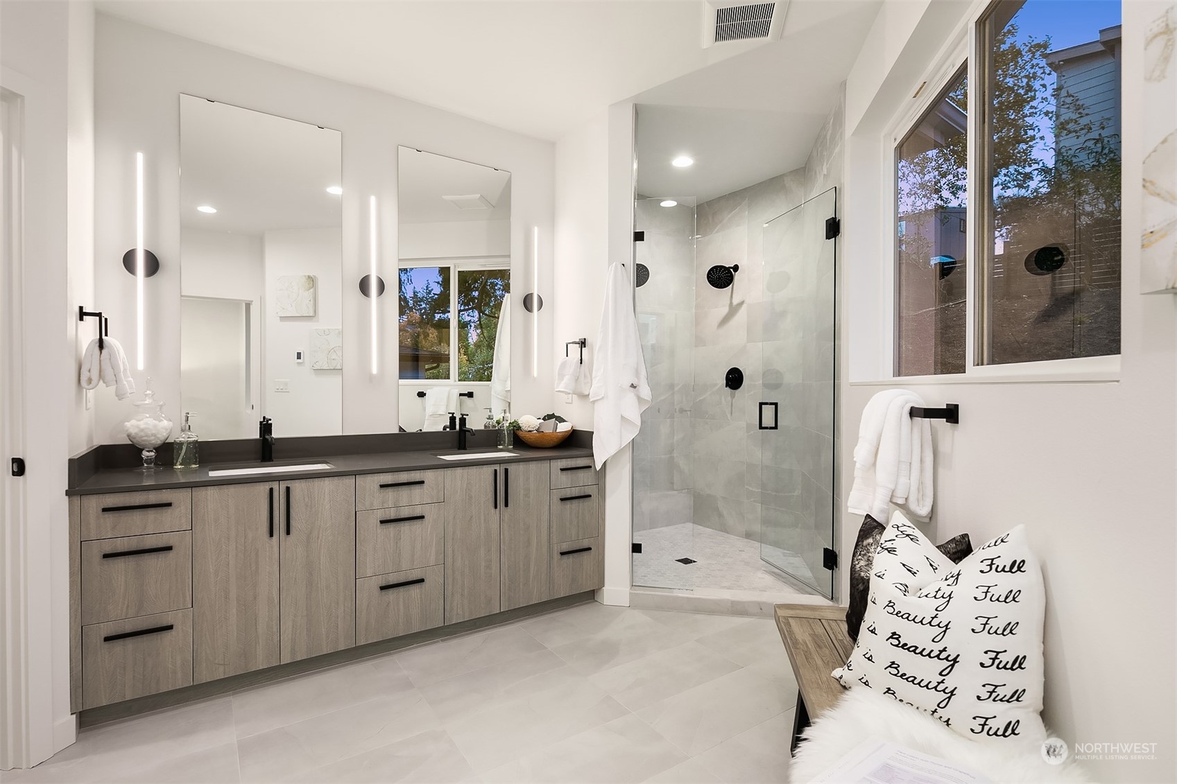 7514 20th Avenue Southwest Seattle, WA 98106 - Photo 20 of 23 Gallery Image 20