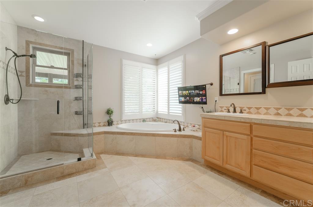 2450 Gum Tree Lane Fallbrook, CA 92028 - Photo 14 of 25