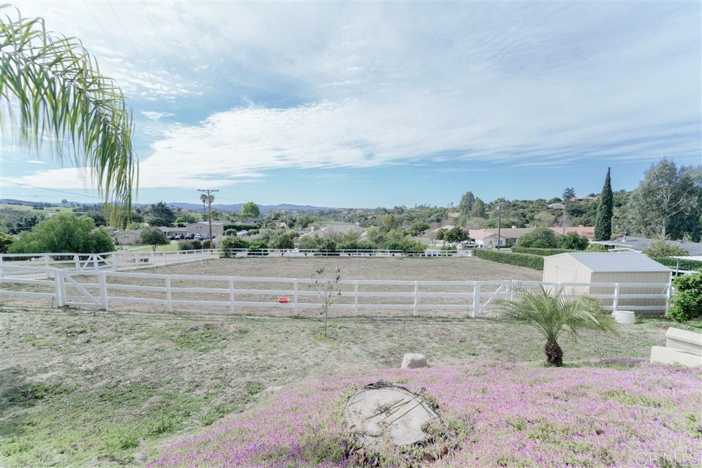 2450 Gum Tree Lane Fallbrook, CA 92028 - Photo 21 of 25