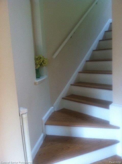 910 Washington Road Grosse Pointe, MI 48230 - Photo 11 of 19 21.JPG